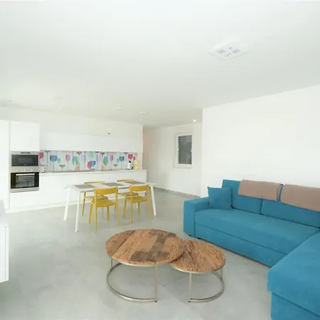 Appartement Apartman Aura *